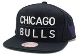 Chicago Bulls Mitchell & Ness Hook Up Snapback Hat