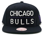 Chicago Bulls Mitchell & Ness Hook Up Snapback Hat