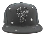 Milwaukee Bucks Mitchell & Ness Foil Star Snapback Hat