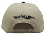 Phoenix Suns Mitchell & Ness Cream Snapback Hat